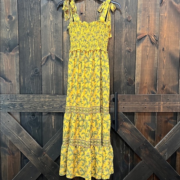 Max Studio Dresses & Skirts - Boho Yellow Floral Tiered Maxi Dress M Smocked Flowy Romantic Euro Summer Chic